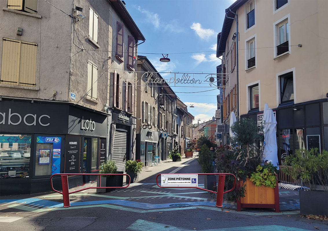Stationnement : zone bleue au Centre Bourg - Ville de Vif