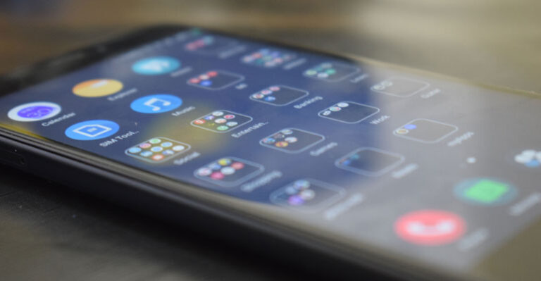Opération smartphone Vif